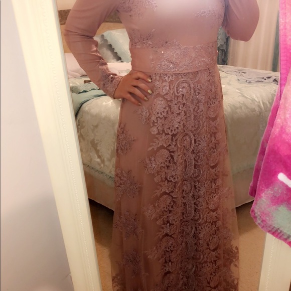 SISTER Maxi Lace Dress with Long Sleeves Size M - Picture 9 of 9